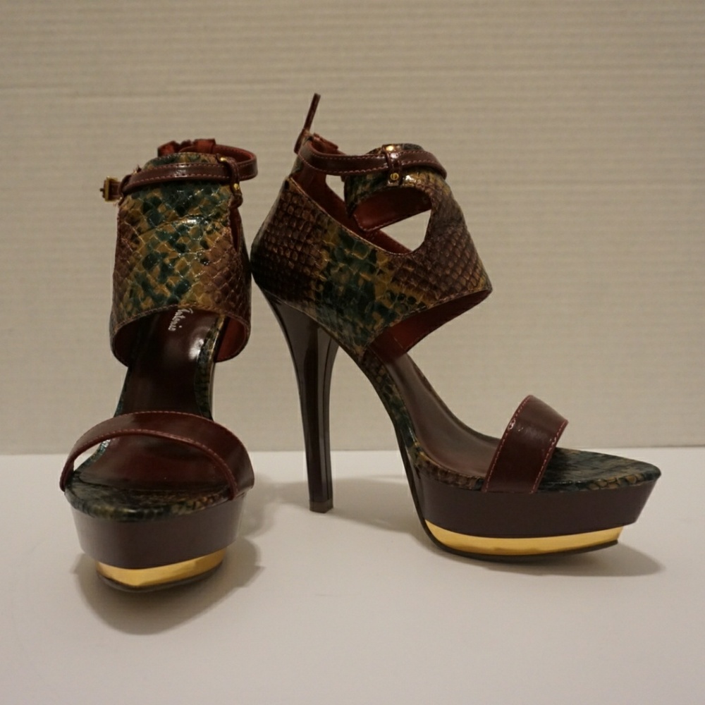 Michael Antonio Heels